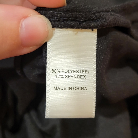 Cuddl Duds Black Sleeveless Jumpsuit Size LP - Picture 7 of 7